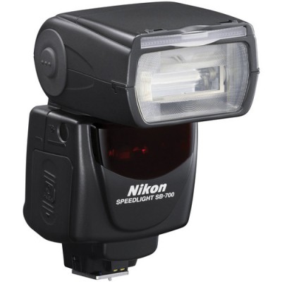 Nikon-SB-700-Speedlight